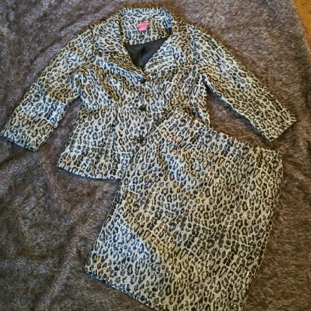 NWOT leopard suit